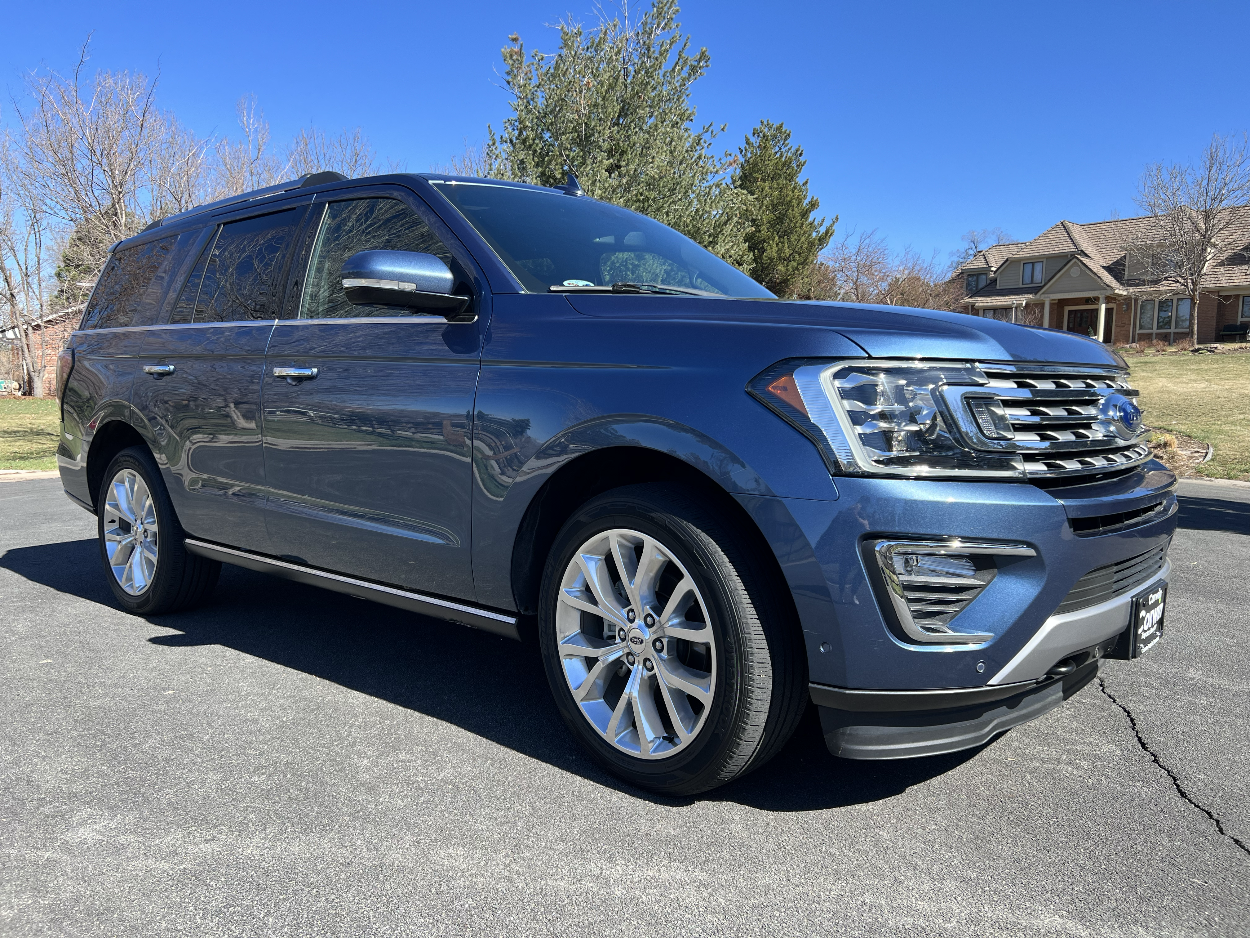 Used 2018 Ford Expedition Limited w/ Equipment Group 302A AWD/4WD image 16