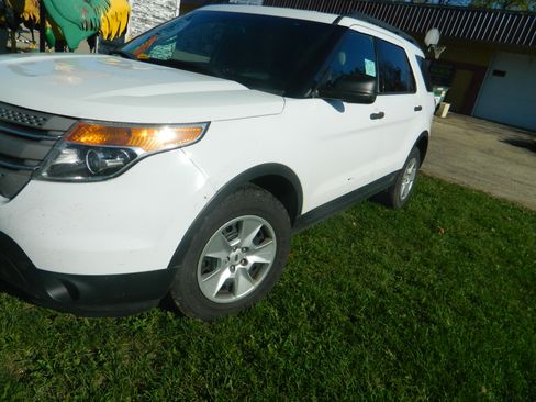Used 2013 Ford Explorer 4WD image 1
