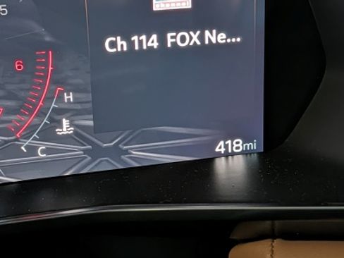 Used 2026 GMC Canyon AT4 image 2