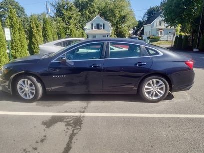 Used 2017 Chevrolet Malibu LT