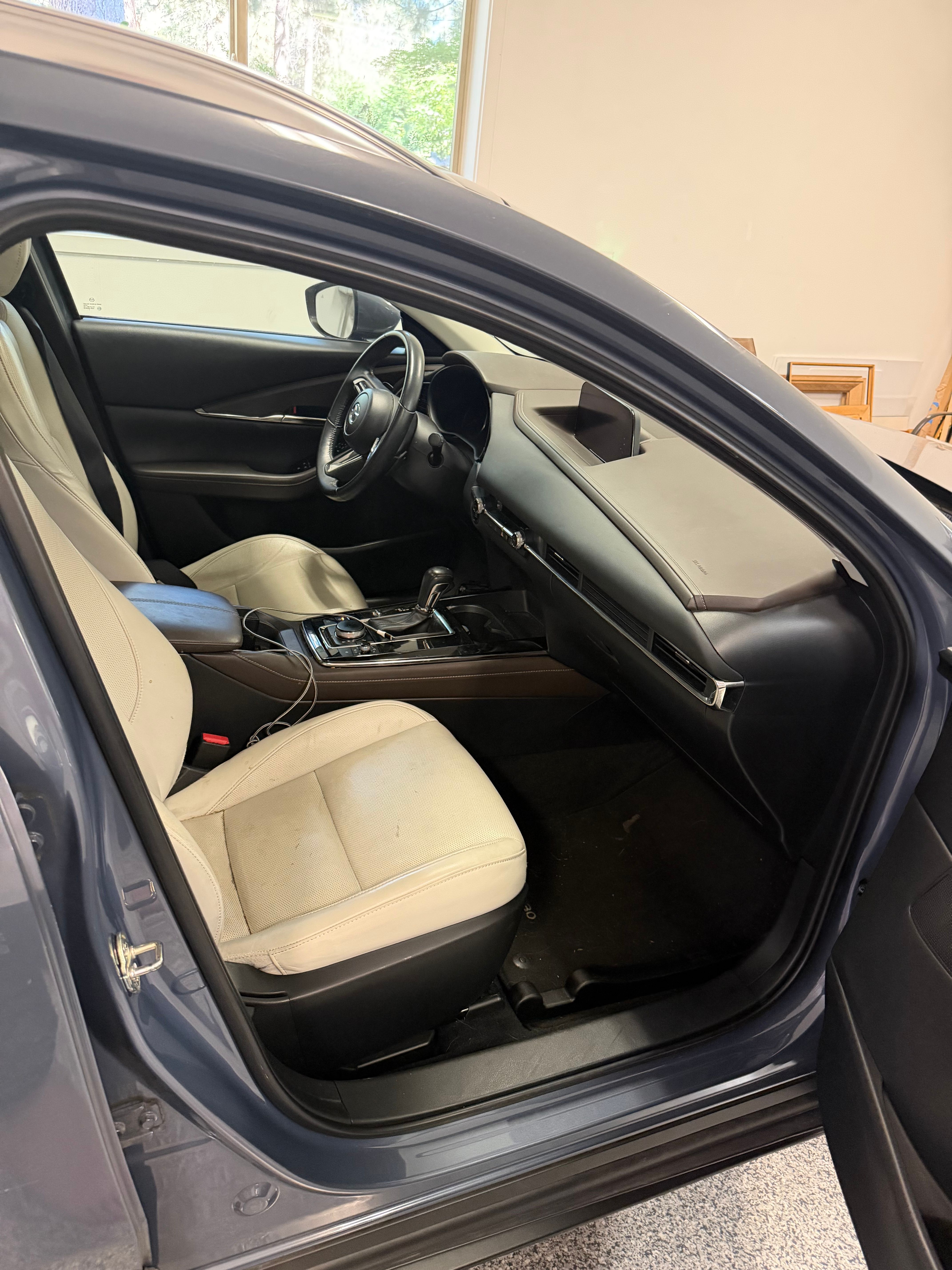 Used 2021 MAZDA CX-30 AWD 2.5 S w/ Premium Package image 6