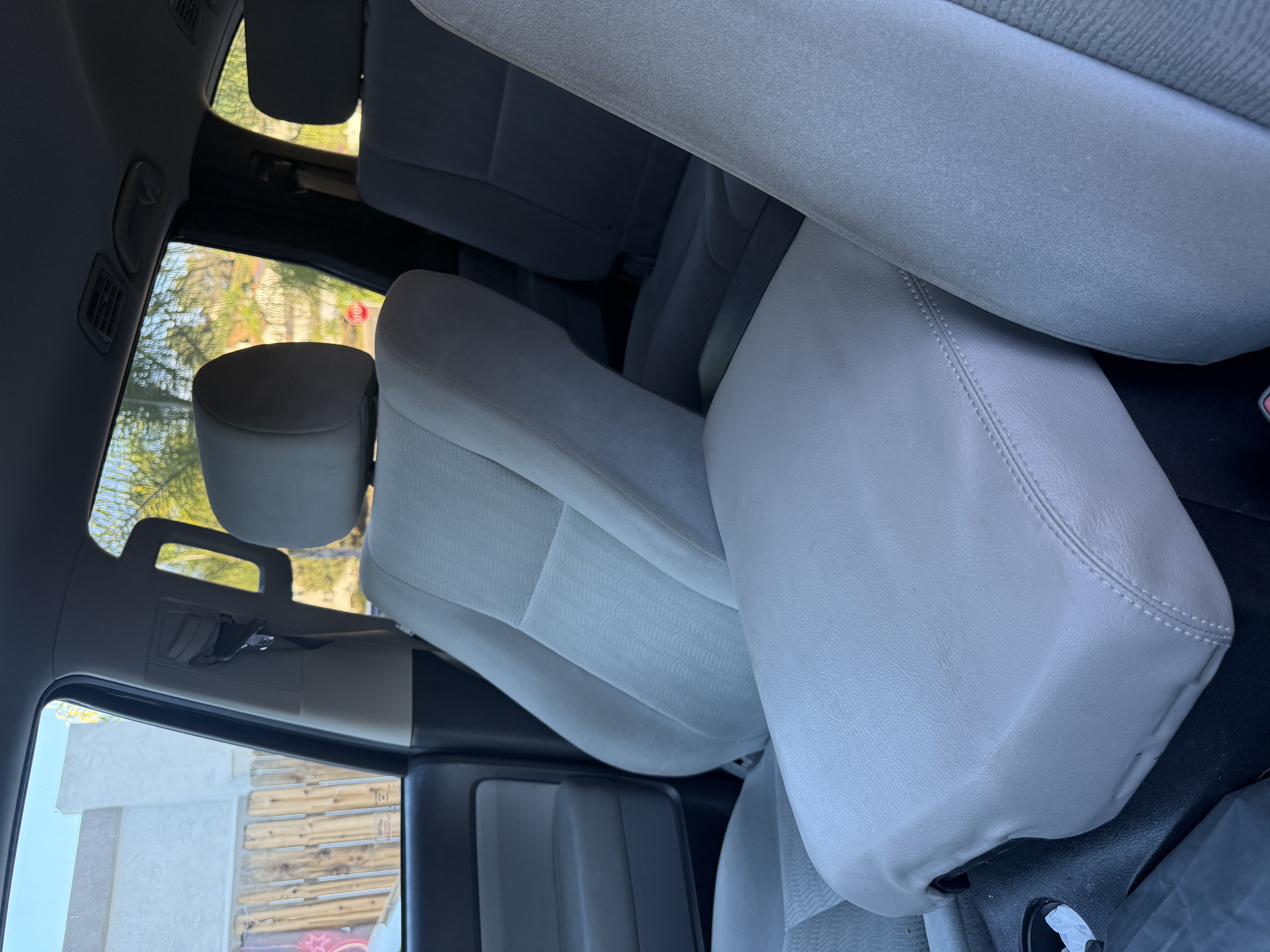 Used 2016 Toyota Sequoia SR5 RWD image 9