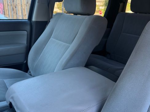 Used 2016 Toyota Sequoia SR5 RWD image 9