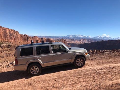Used 2007 Jeep Commander Limited image 8