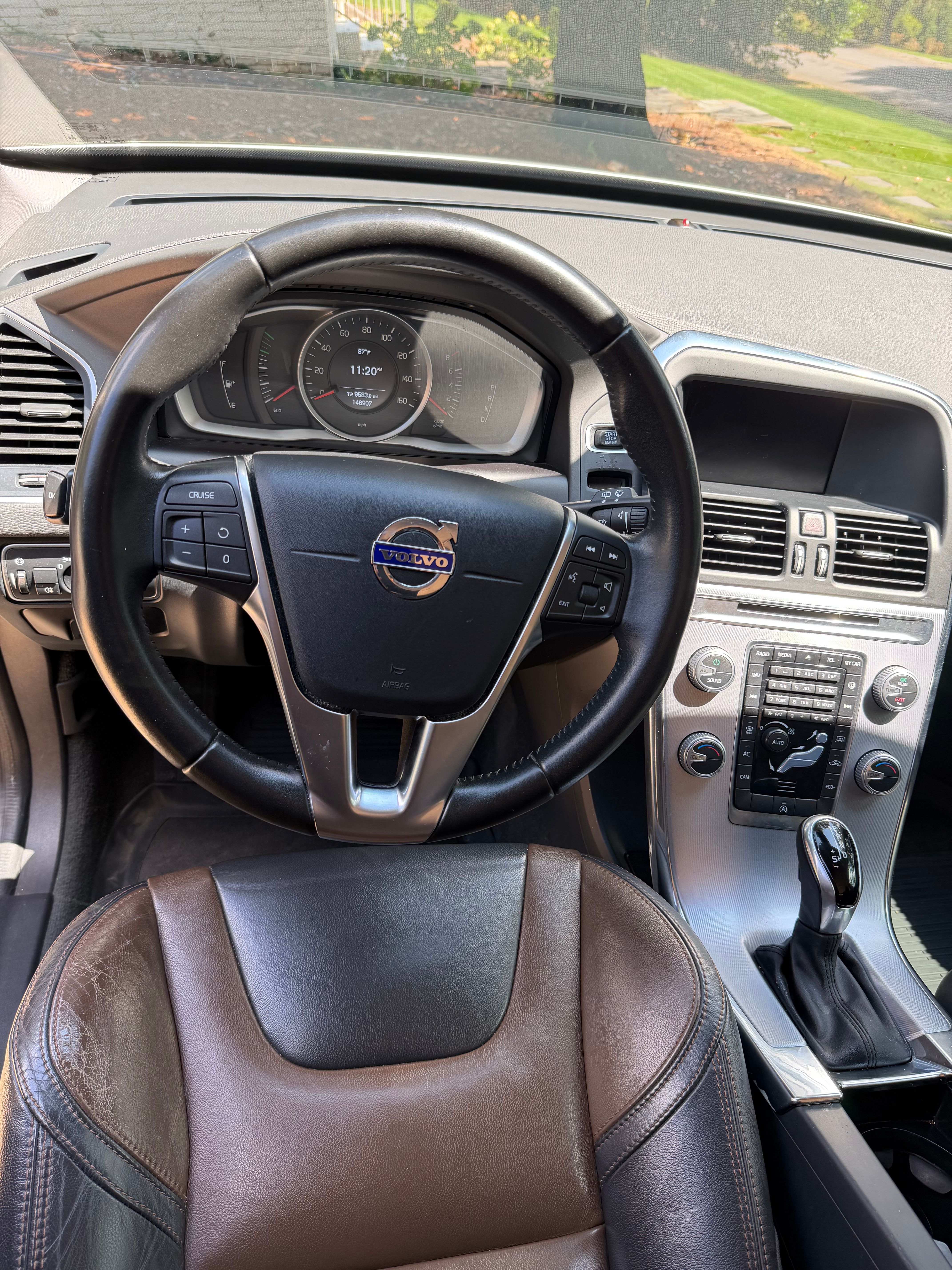 Used 2017 Volvo XC60 T5 FWD image 8