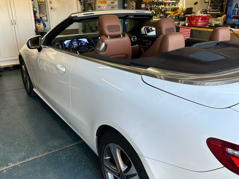 Used 2018 Mercedes-Benz E 400 Cabriolet image 14