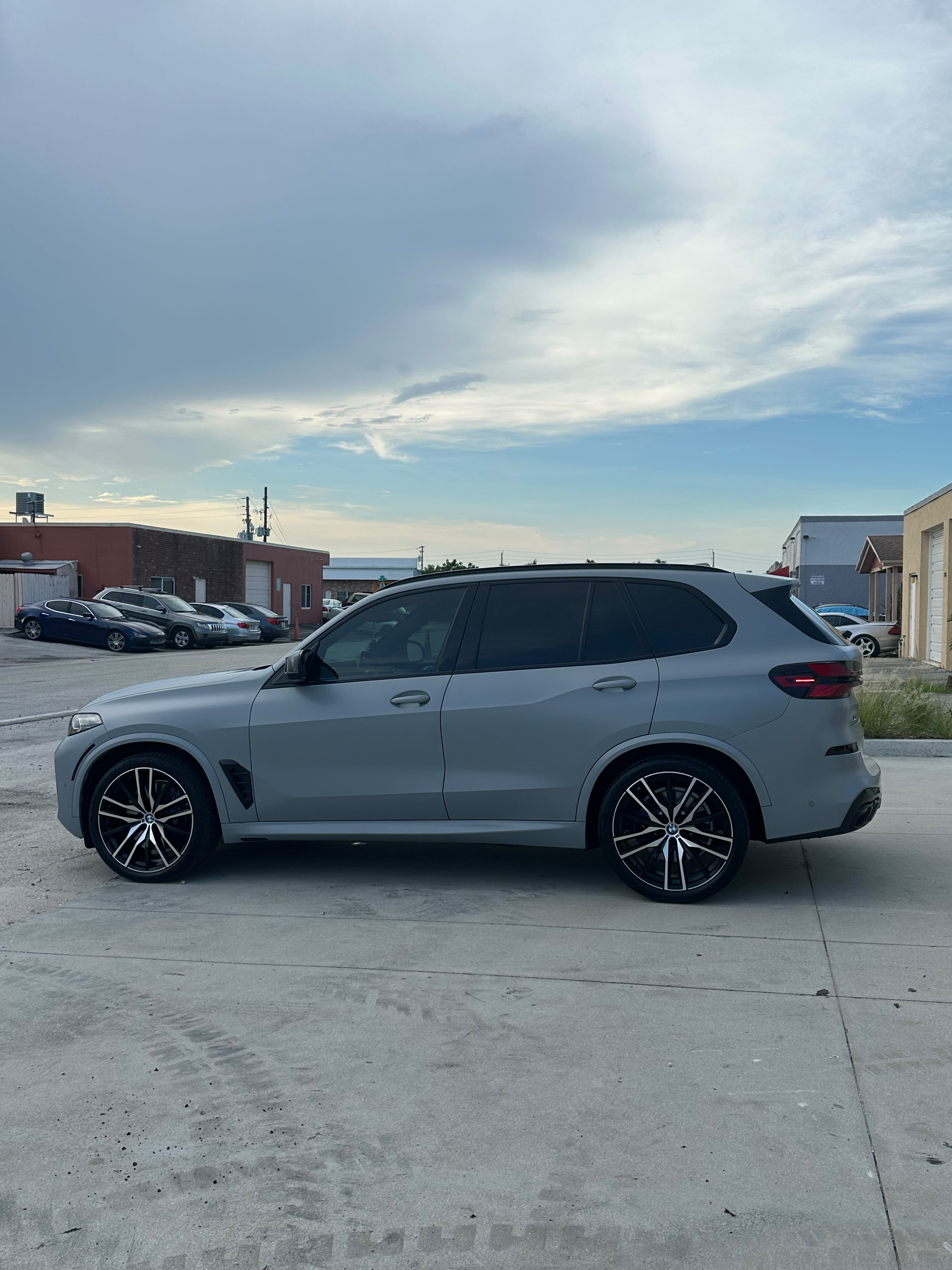 Used 2024 BMW X5 M60i AWD/4WD image 10