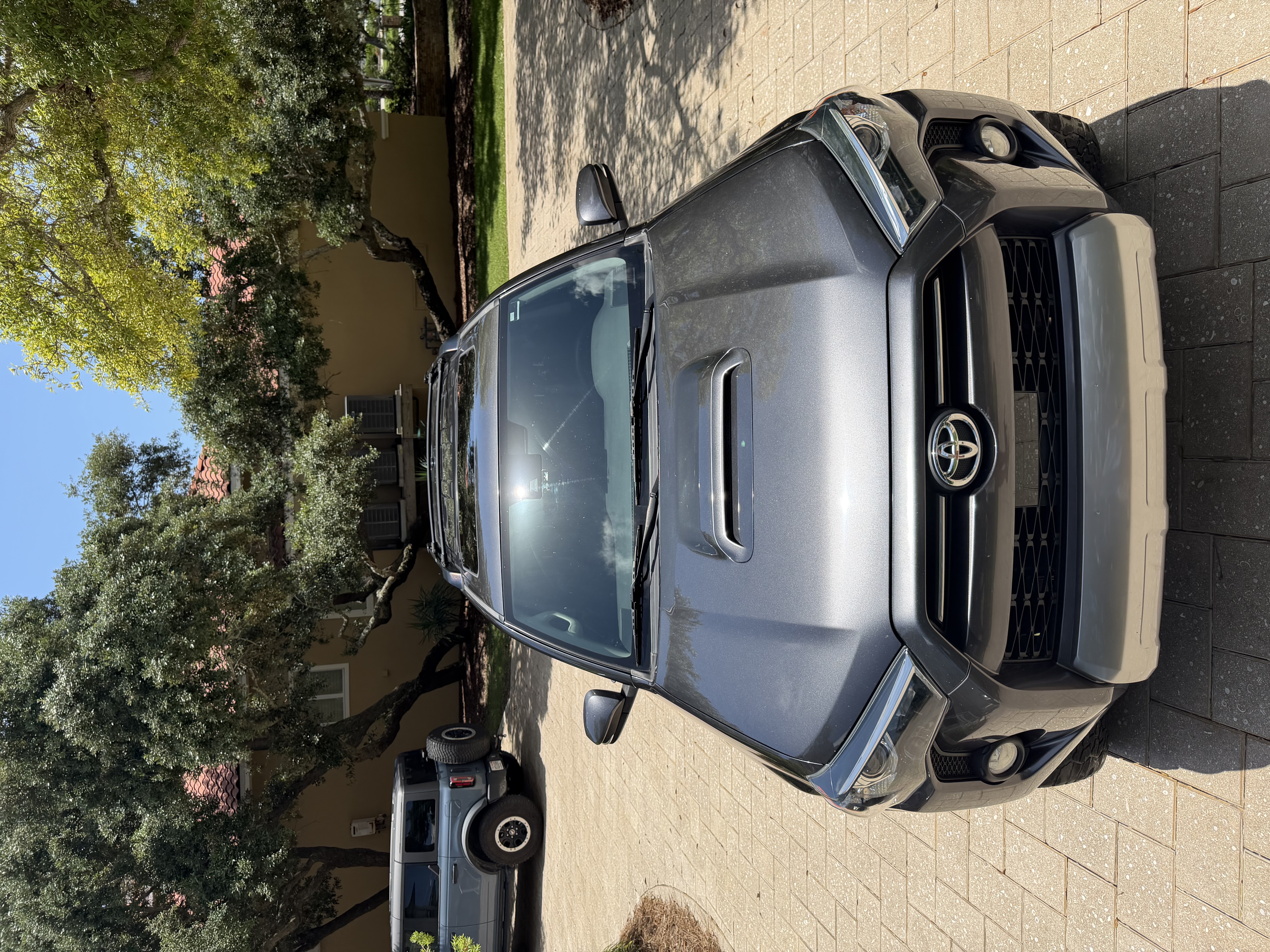 Used 2020 Toyota 4Runner TRD Off-Road Premium w/ Moonroof Package AWD/4WD image 9