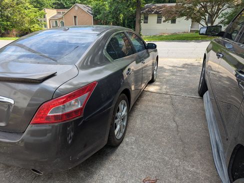 Used 2012 Nissan Maxima 3.5 SV w/ Monitor Pkg image 2