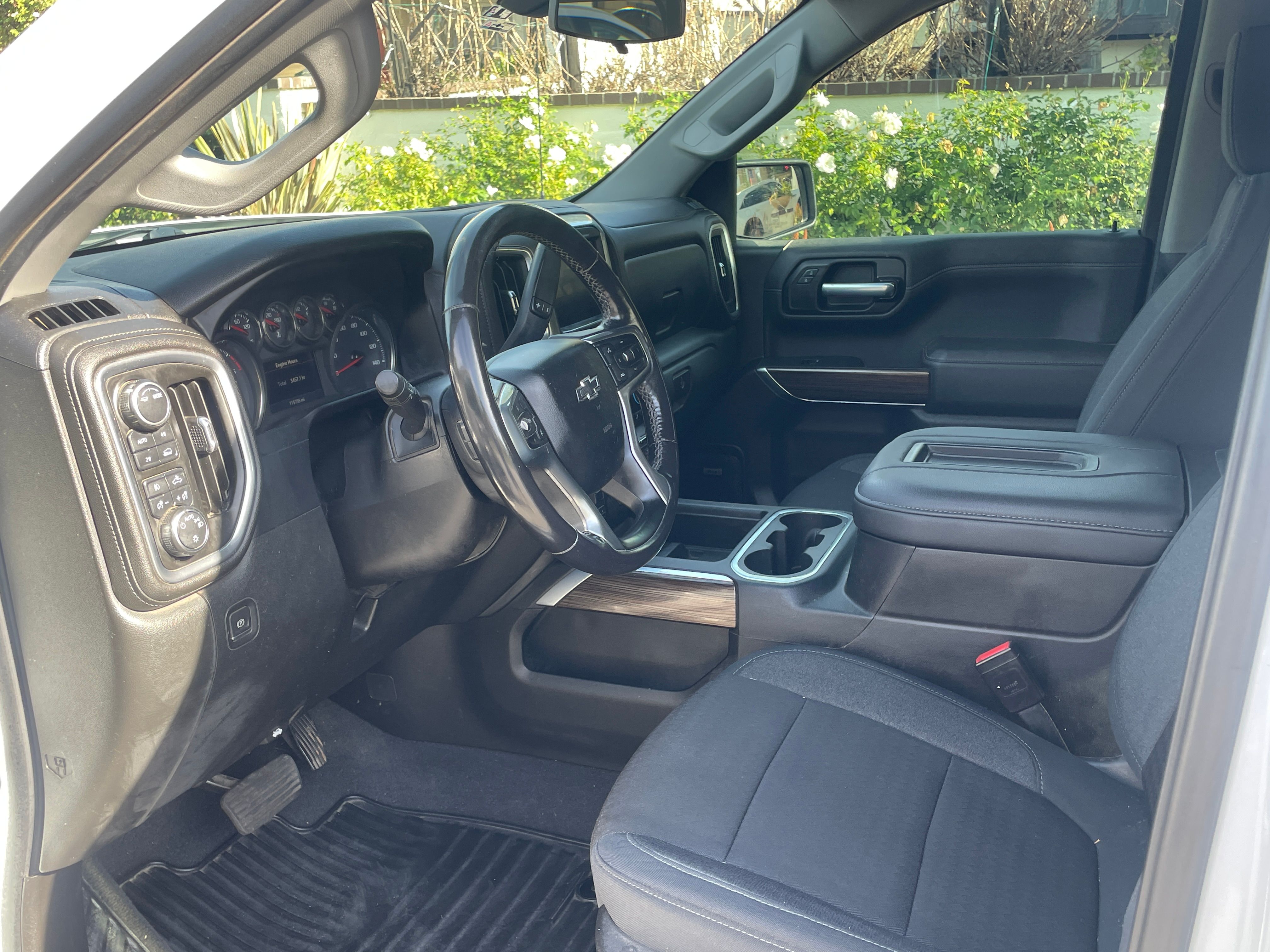 Used 2021 Chevrolet Silverado 1500 RST w/ Convenience Package II AWD/4WD image 10