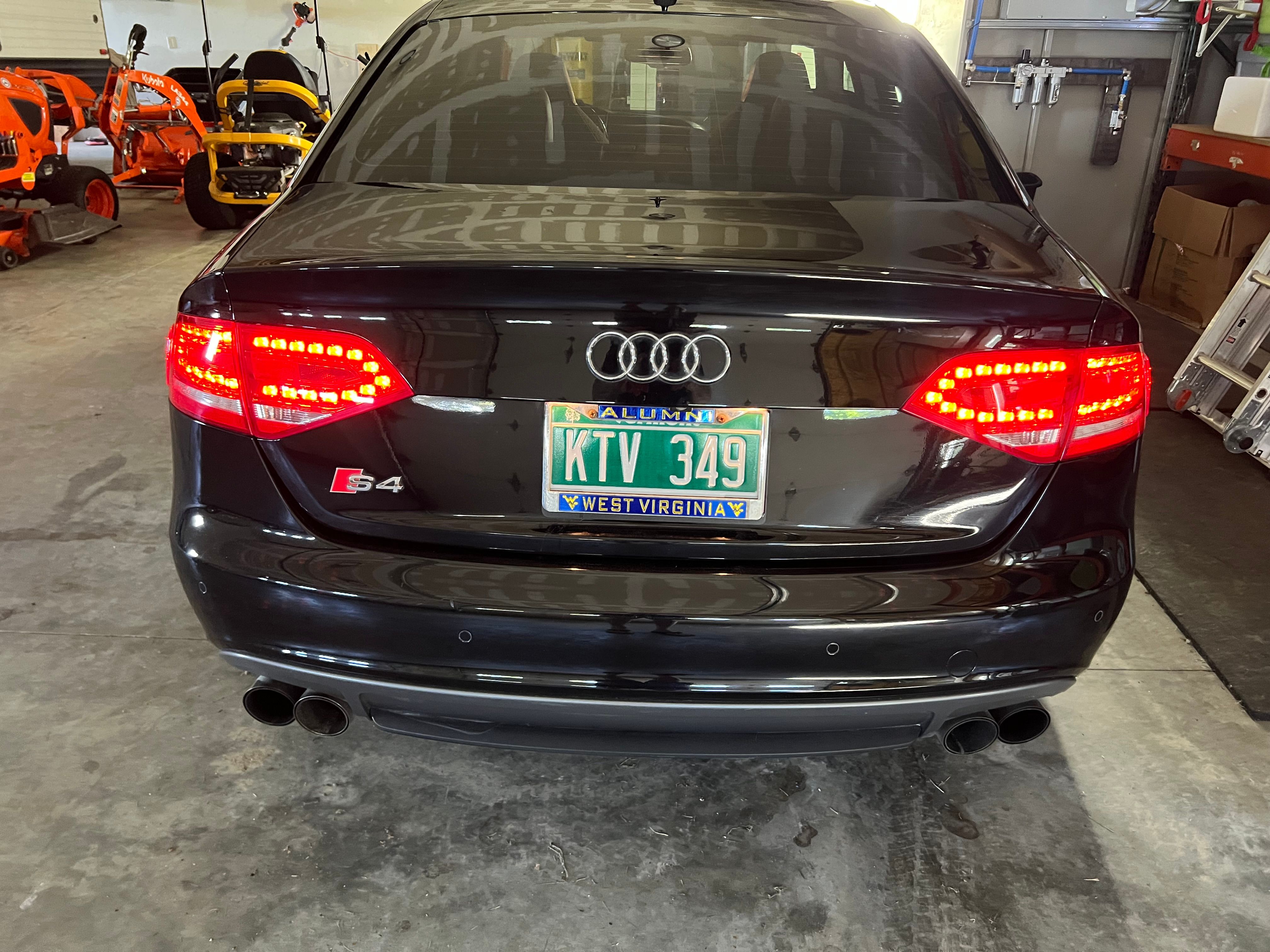 Used 2011 Audi S4 Premium Plus AWD/4WD image 25