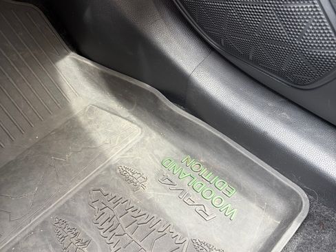 Used 2023 Toyota RAV4 AWD Hybrid image 10