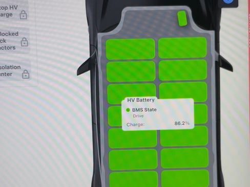 Used 2015 Tesla Model S P90D image 11