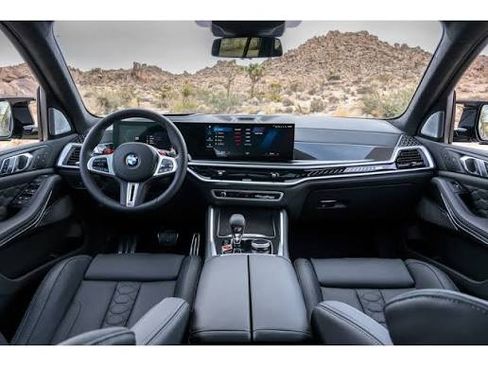 Used 2023 BMW X5 M w/ Competition Package AWD/4WD image 4