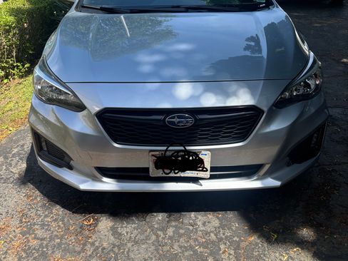 Used 2017 Subaru Impreza 2.0i Sport AWD/4WD image 2
