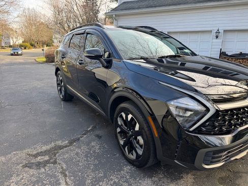 Used 2023 Kia Sportage X-Line w/ X-Line Premium Package image 2
