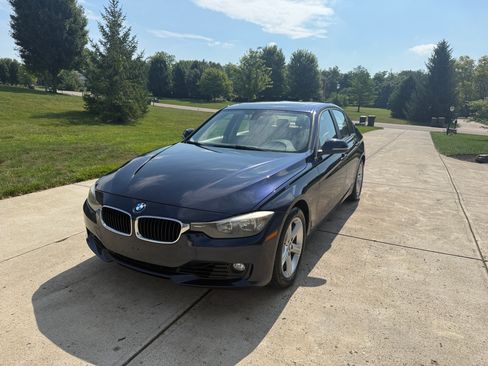 Used 2013 BMW 328i Sedan RWD image 1