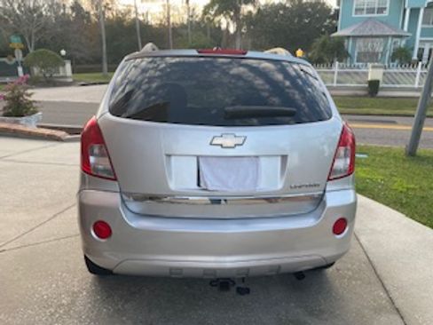 Used 2014 Chevrolet Captiva Sport LT w/ Convenience Package image 9