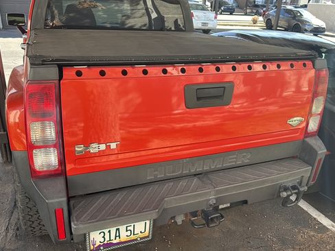 Used 2009 HUMMER H3T Alpha image 5