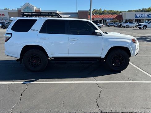 Used 2021 Toyota 4Runner TRD Pro image 8
