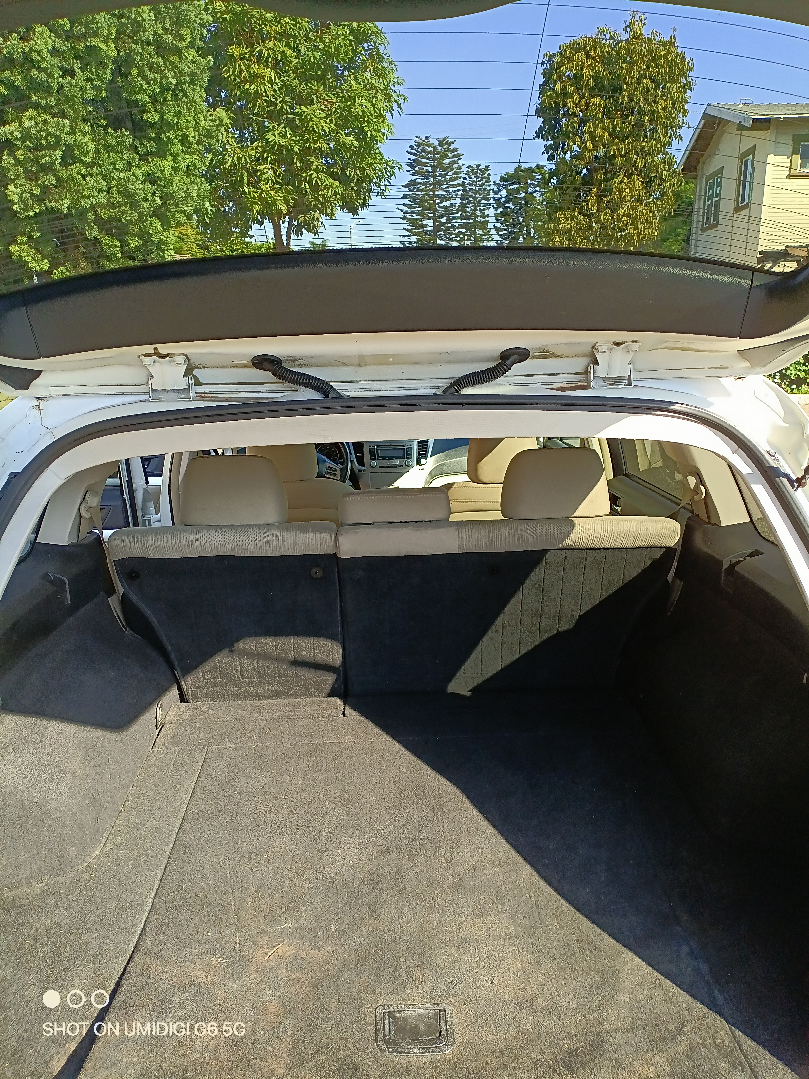 Used 2013 Subaru Outback 2.5i Premium w/ Popular Pkg 1B AWD/4WD image 9