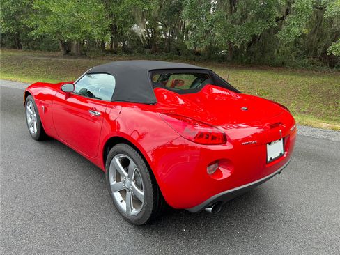 Used 2007 Pontiac Solstice GXP w/ Premium Package image 28