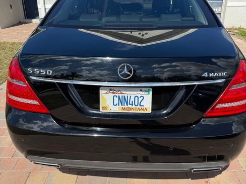 Used 2011 Mercedes-Benz S 550 4MATIC image 2