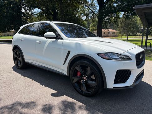 Used 2020 Jaguar F-PACE SVR AWD/4WD image 8