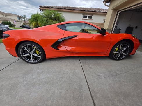 Used 2020 Chevrolet Corvette Stingray Premium Cpe w/ 3LT Preferred Equipment Group RWD image 1