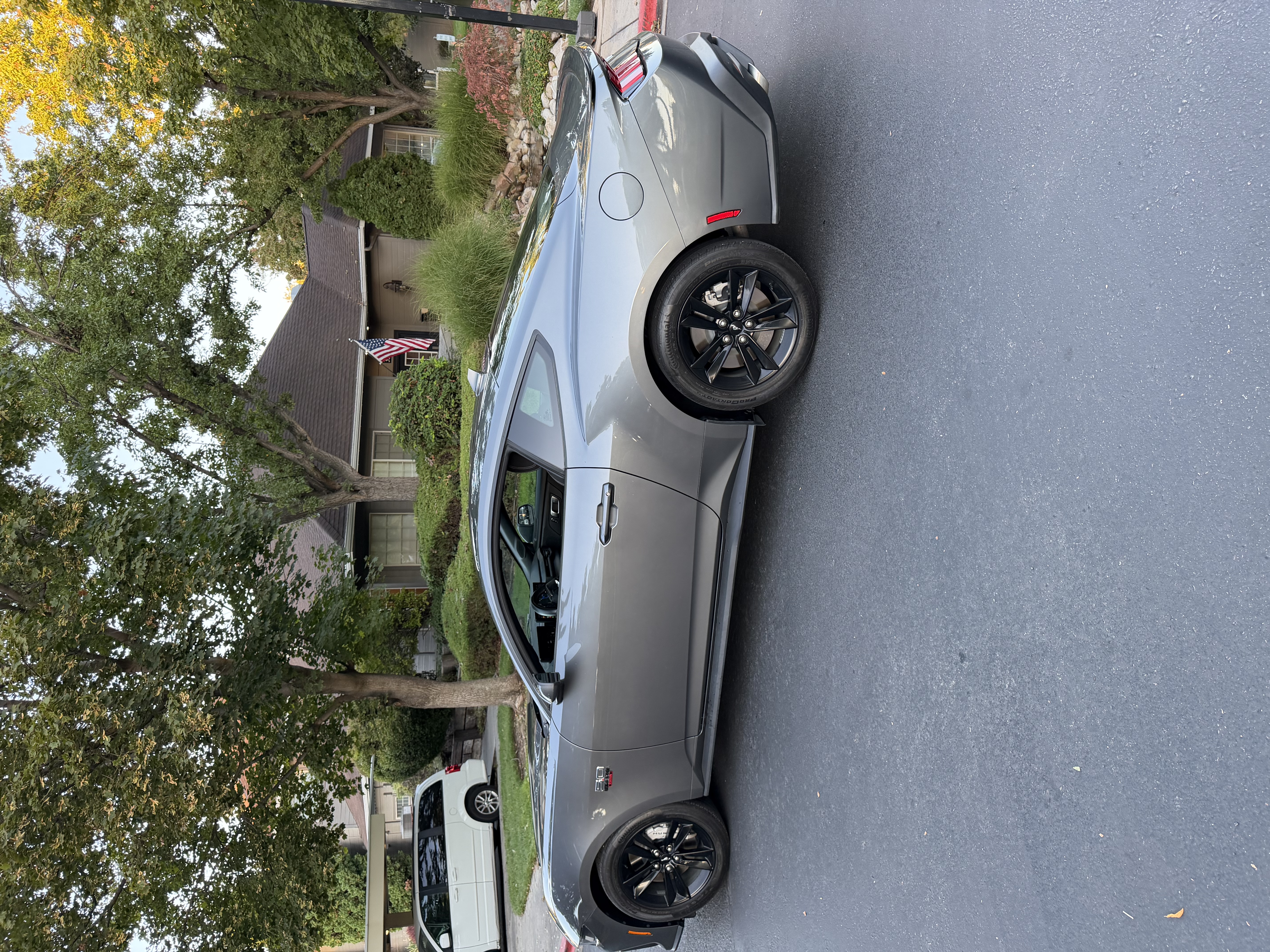 Used 2024 Ford Mustang GT RWD image 4