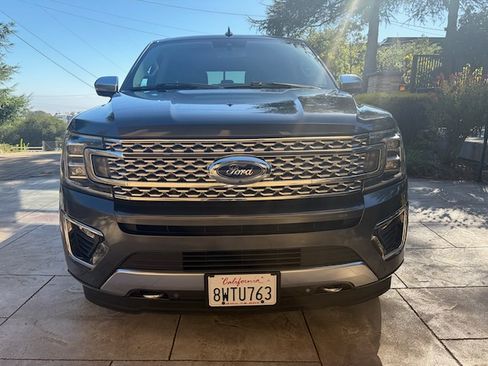 Used 2020 Ford Expedition Max Platinum AWD/4WD image 5