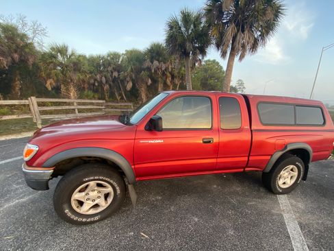 Used 2003 Toyota Tacoma PreRunner image 17
