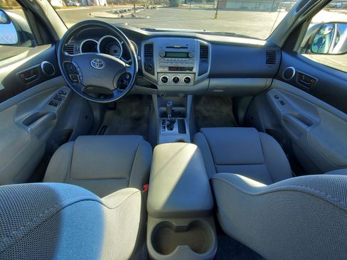 Used 2008 Toyota Tacoma Pickup 4D 5 ft image 21