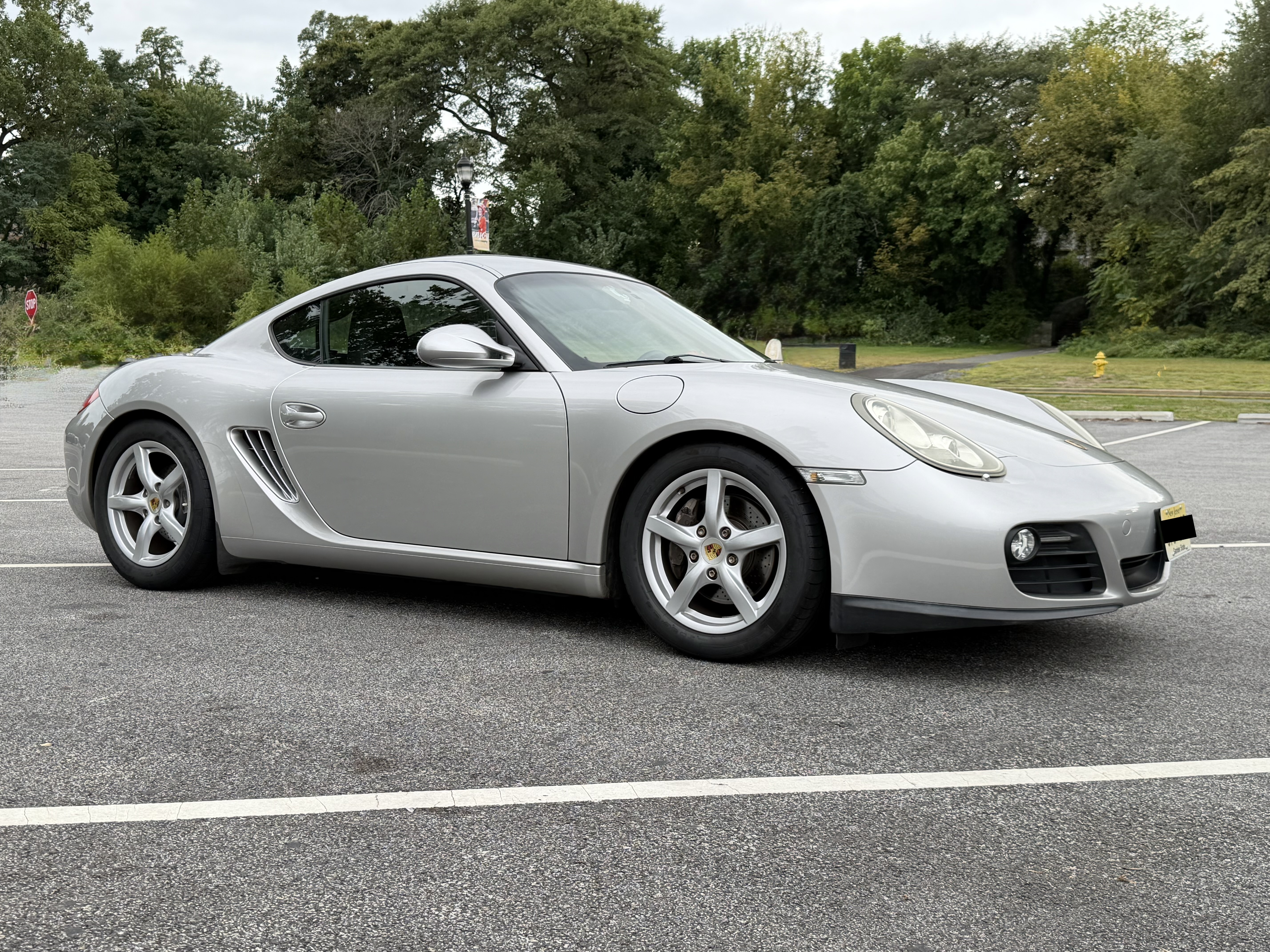 Used 2010 Porsche Cayman RWD image 23