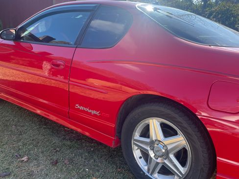 Used 2004 Chevrolet Monte Carlo SS w/ Preferred Equipment Group image 2