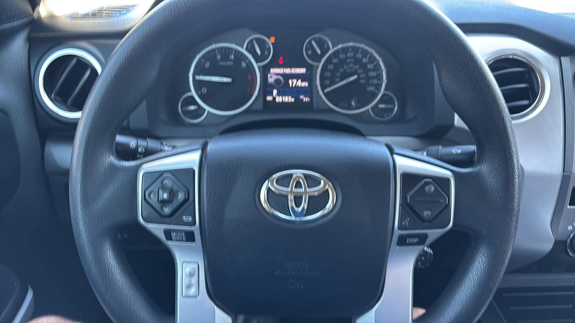Used 2016 Toyota Tundra SR5 w/ SR5 Upgrade Package RWD image 12