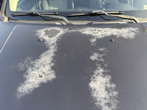 Used 2010 Jeep Liberty Sport image 16