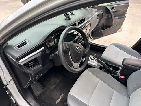 Used 2014 Toyota Corolla L image 15