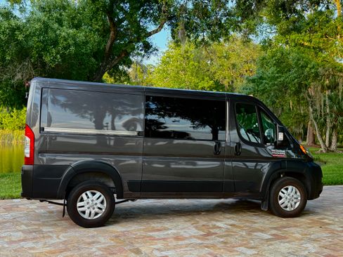Used 2022 RAM ProMaster 1500 w/ Premium R/V Group FWD image 6