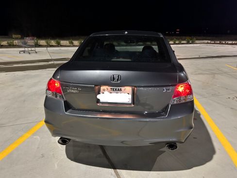 Used 2010 Honda Accord EX-L image 4
