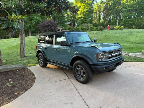 Used 2022 Ford Bronco Big Bend AWD/4WD image 2