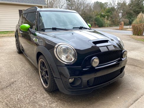 Used 2010 MINI Cooper Clubman S image 5