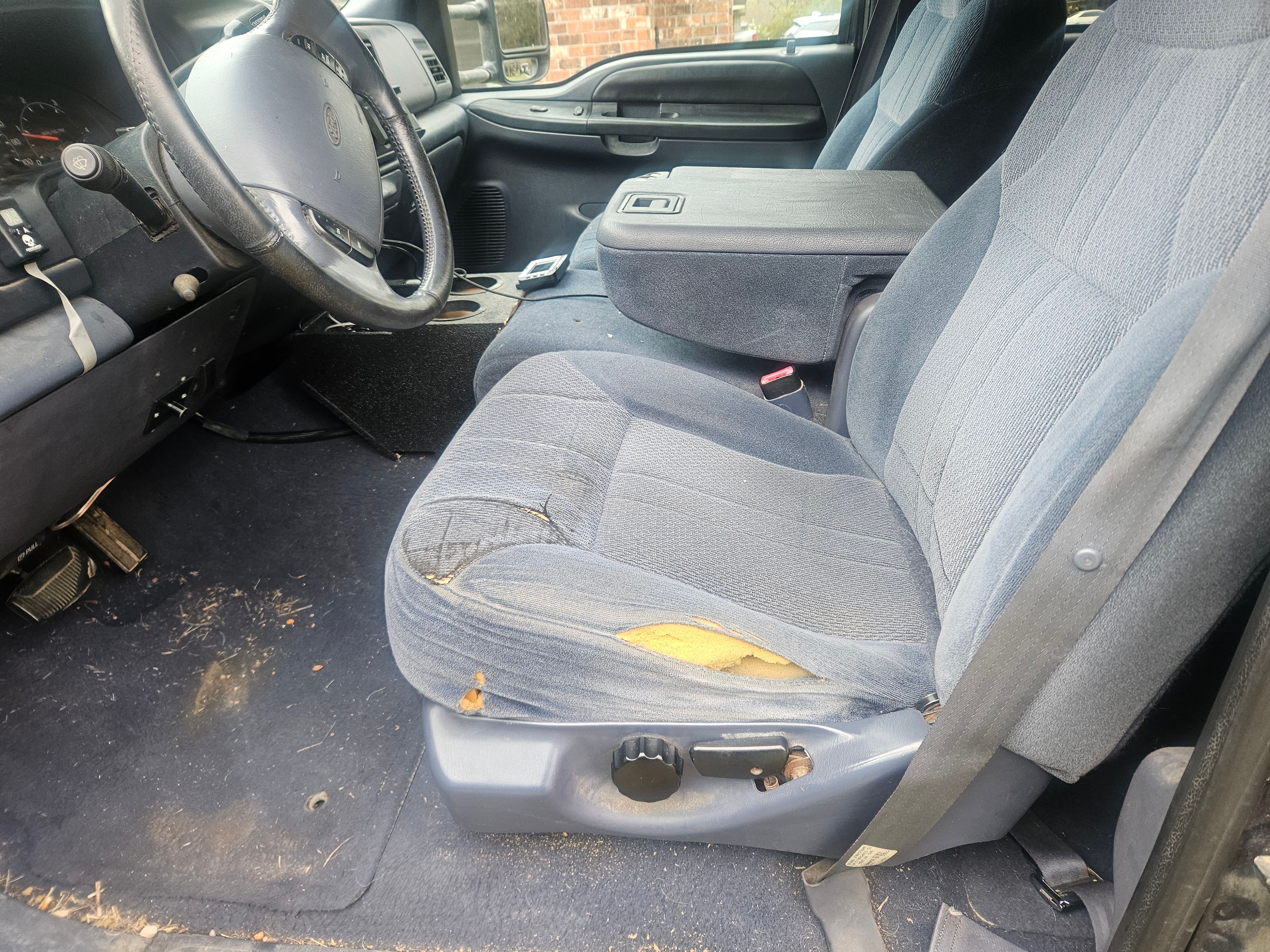 Used 2000 Ford Excursion XLT AWD/4WD image 23