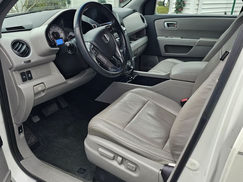 Used 2014 Honda Pilot Touring image 5