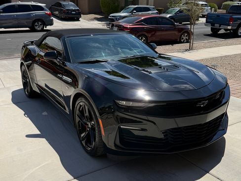 Used 2023 Chevrolet Camaro SS RWD image 2