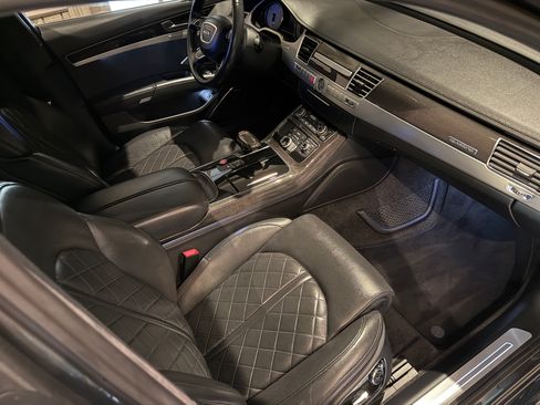 Used 2014 Audi S8 AWD/4WD image 8