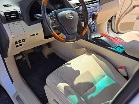 Used 2010 Lexus RX 350 2WD image 12