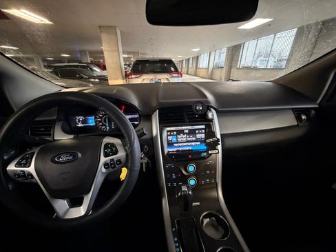 Used 2014 Ford Edge SEL w/ Equipment Group 205A image 2