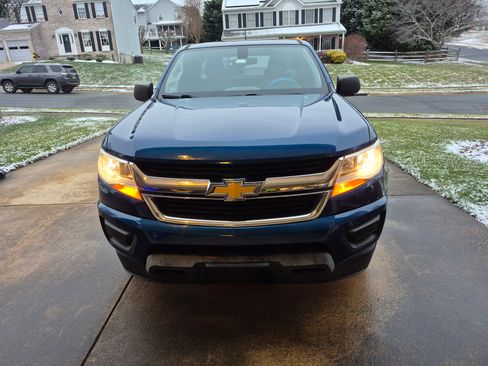 Used 2019 Chevrolet Colorado W/T w/ WT Convenience Package image 16