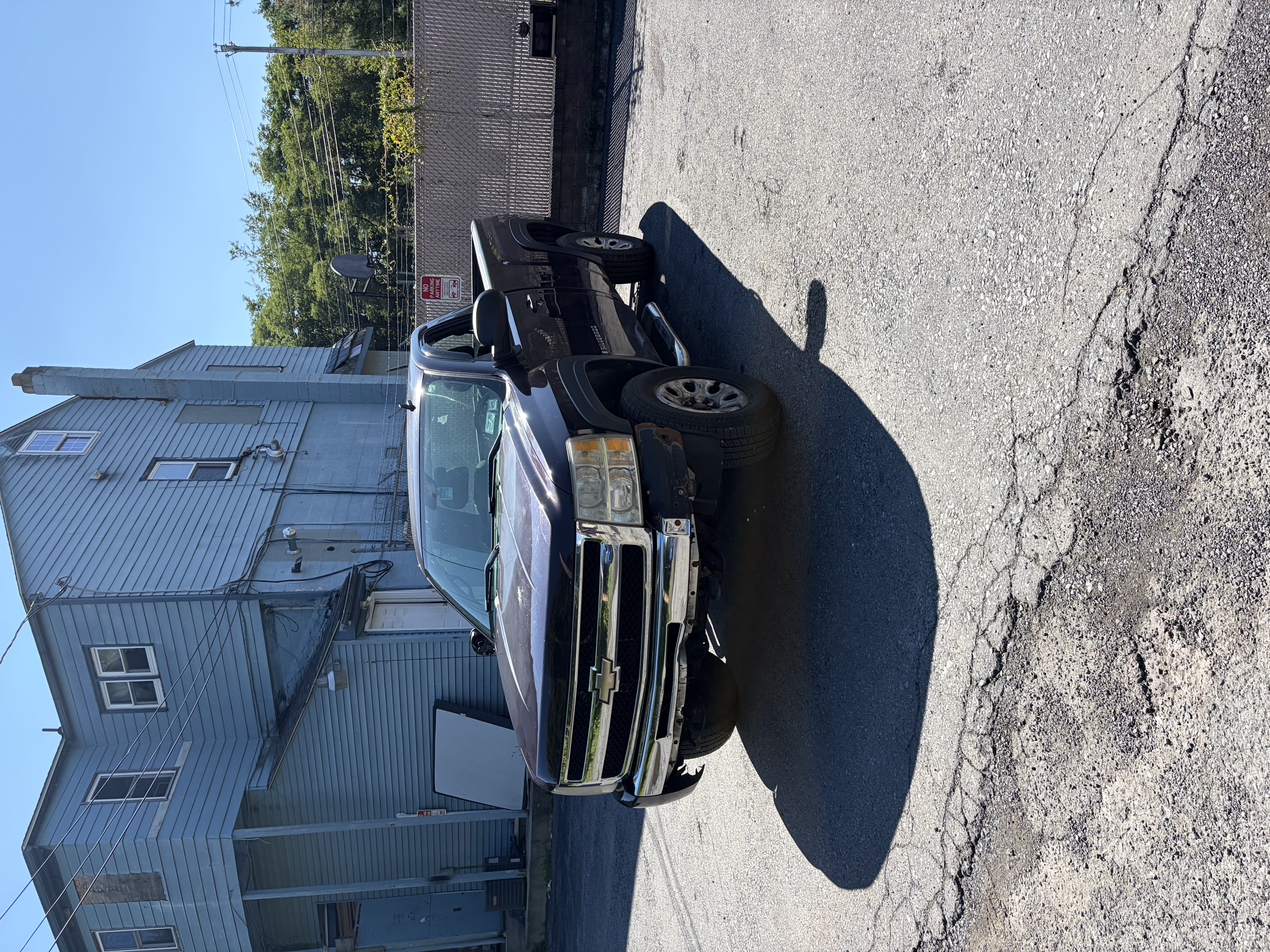 Used 2009 Chevrolet Silverado 1500 W/T w/ LS Package AWD/4WD image 4